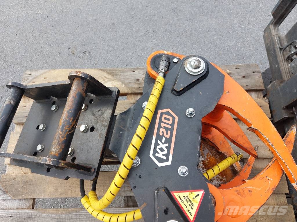 KX Treeshears Energiakoura KX-210 خطاطيف