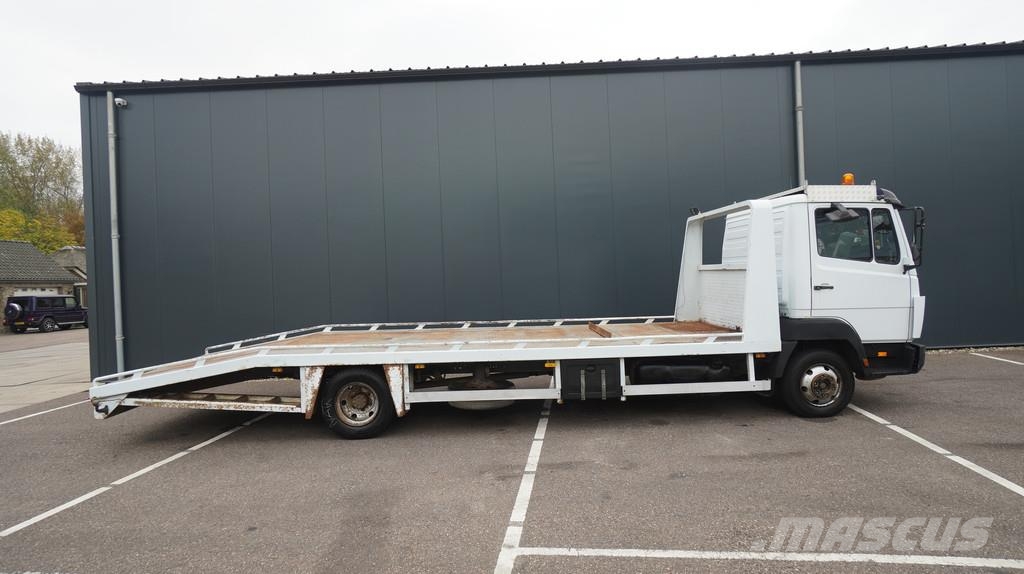 Mercedes-Benz 814 machine transporter truck Camiones portacoches