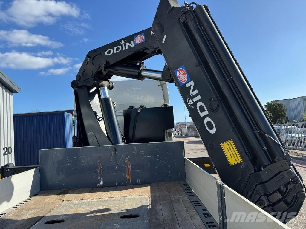 DAF CF85-460 FAS 6x2 Trekker / Bakwagen, HMF Odin 6020 Tahače
