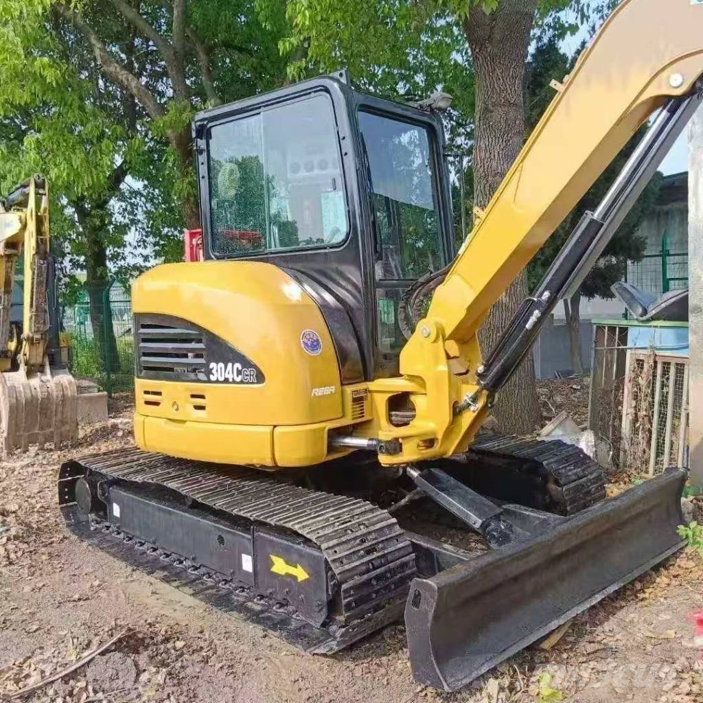 CAT 304CR Mini excavators < 7t