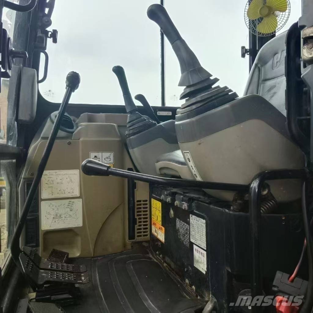 CAT 304CR Mini excavators < 7t