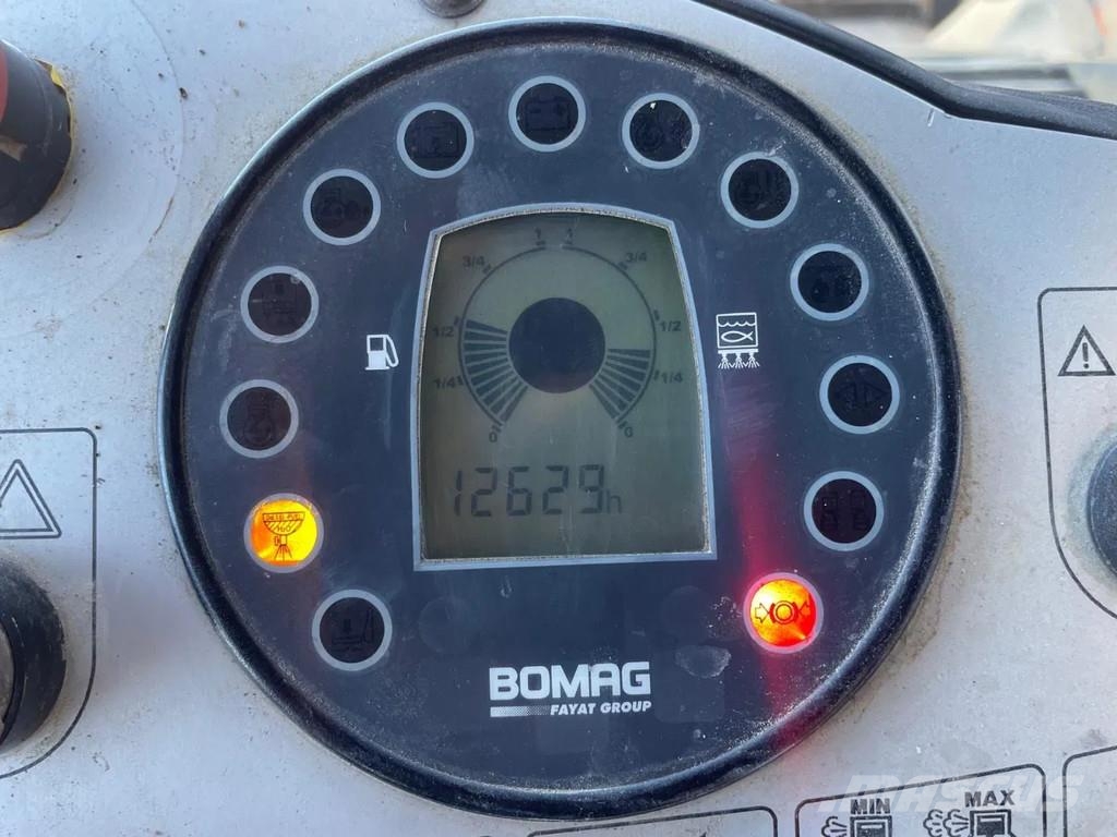 Bomag BW151AD-4 Rodillos de doble tambor