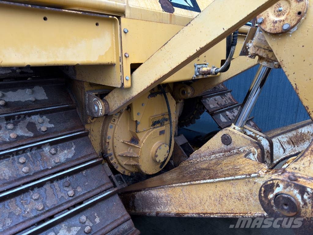 CAT D 6 R XL III Rupsdozers