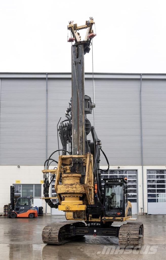 Delmag RH 12 مثاقيب ثقيلة