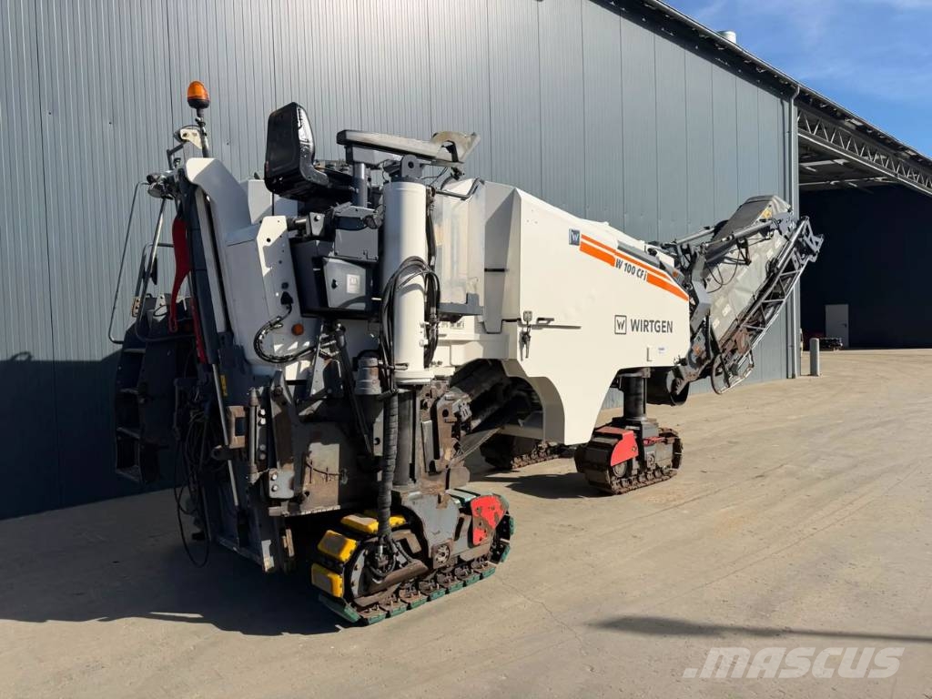 Wirtgen W100 CFI 아스팔트 콜드 밀링 기계