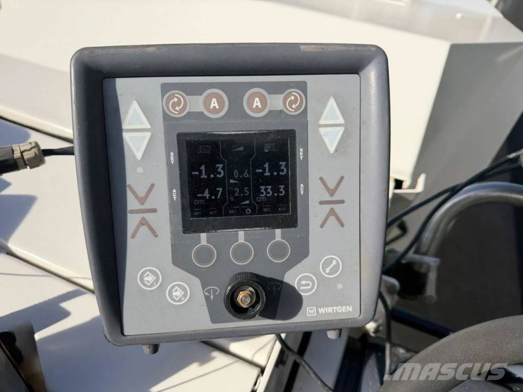 Wirtgen W100 CFI 아스팔트 콜드 밀링 기계