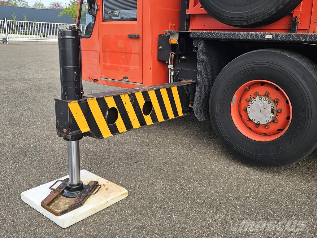 Spierings AT3 SK345 / 6X4 Crane trucks