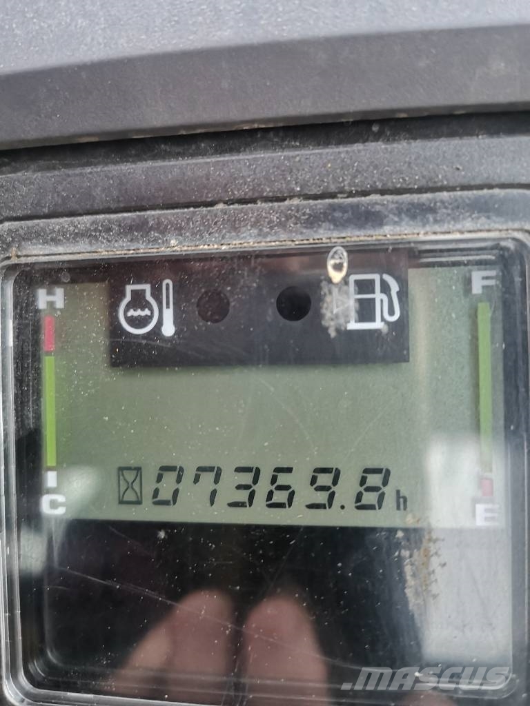 Komatsu PC 78 MR-6 中型挖掘机