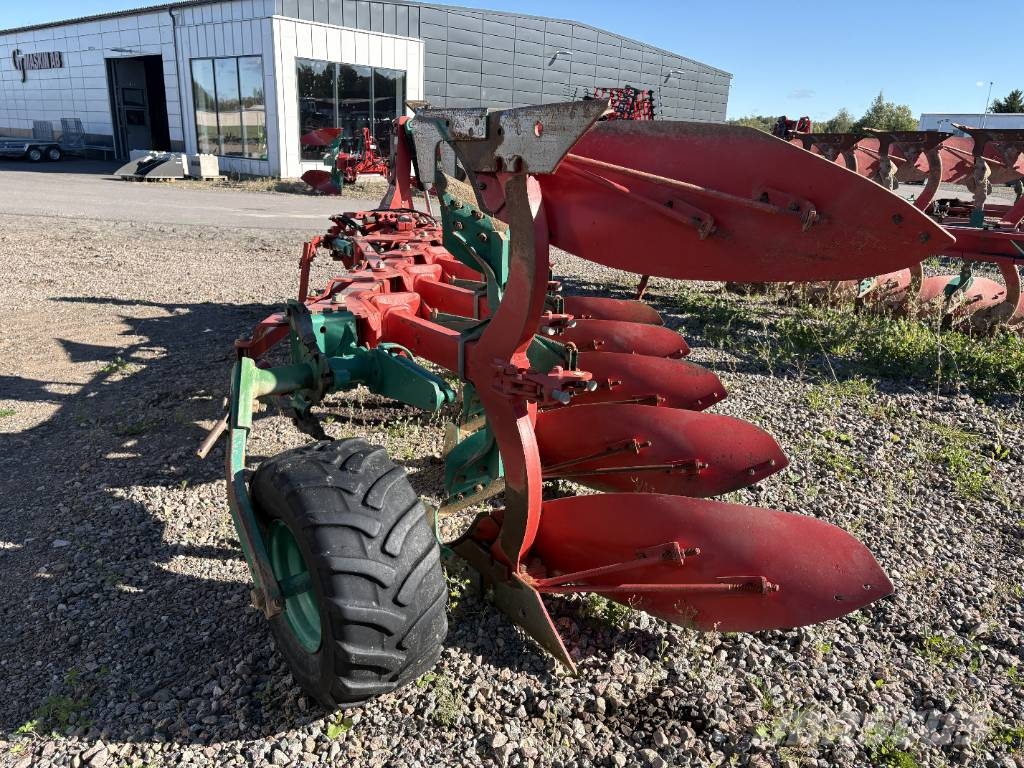 Kverneland EG 85-300 Apverčiamieji plūgai