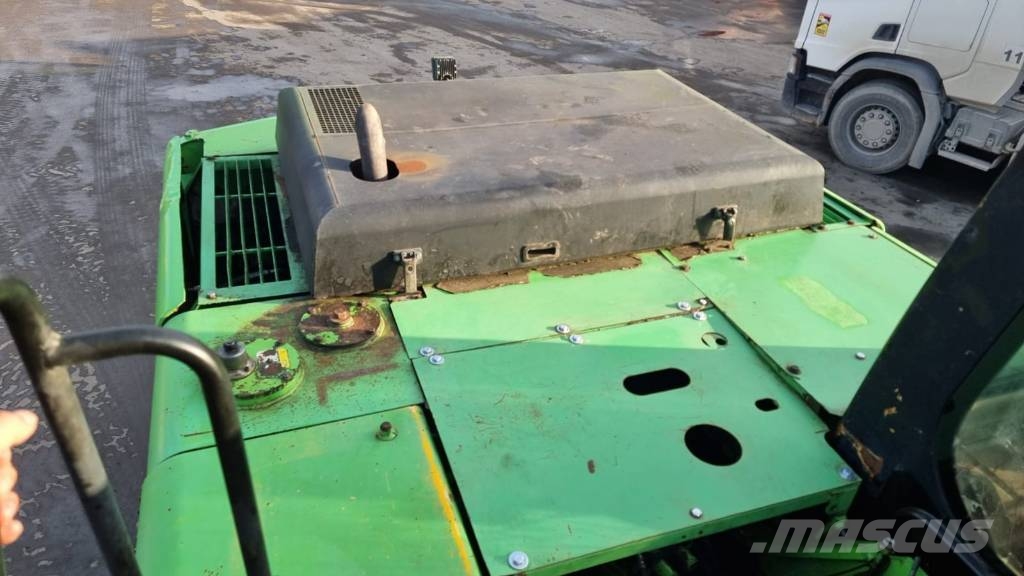 JCB JS 260 LC Vikšriniai ekskavatoriai