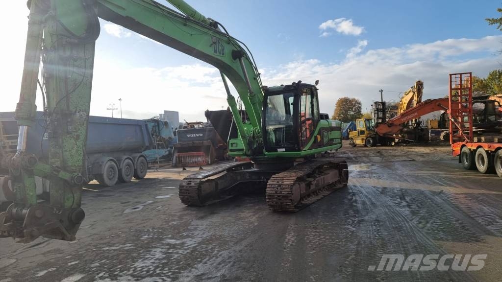 JCB JS 260 LC Vikšriniai ekskavatoriai