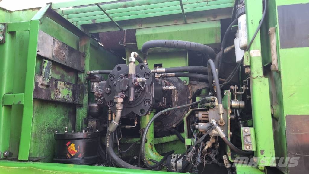 JCB JS 260 LC Vikšriniai ekskavatoriai