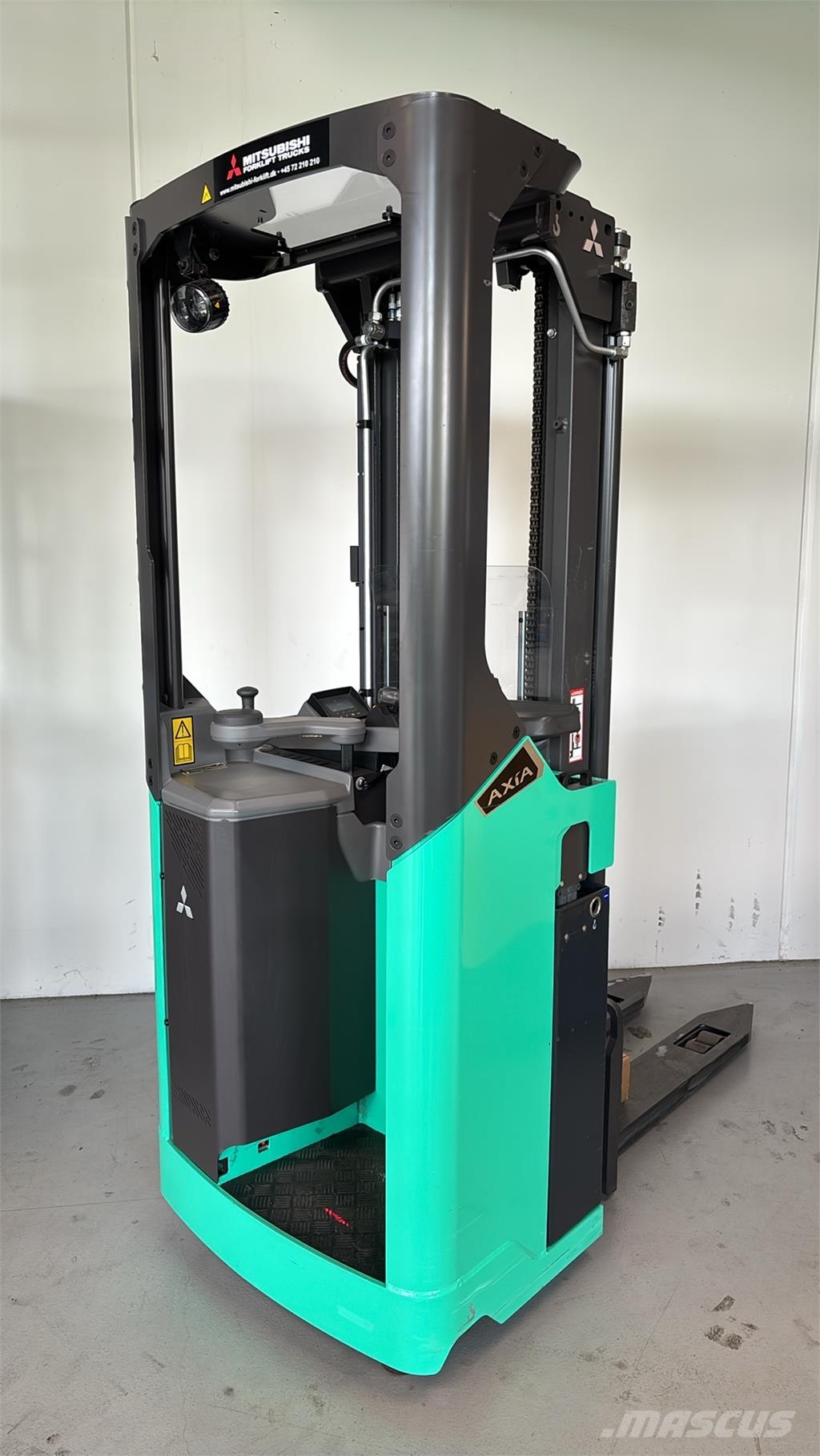 Mitsubishi SBR16N2 Savaeigiai rietuvai