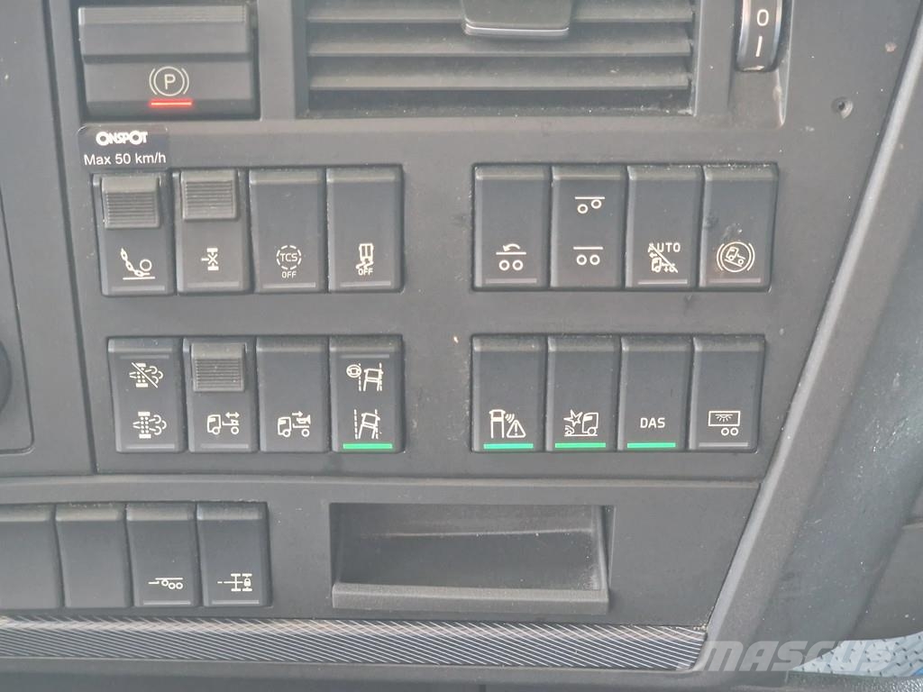 Volvo FH 13.500 Globetrotter XL 6x2 - Retarder - Full ai Trekkvogner