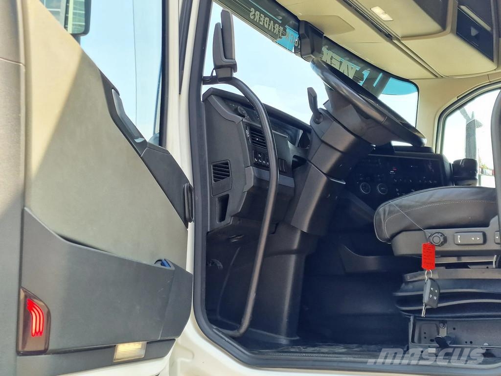 Volvo FH 13.500 Globetrotter XL 6x2 - Retarder - Full ai Trekkvogner