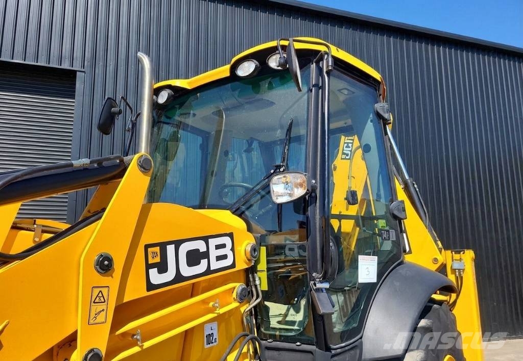 JCB 3 CX Backhoe