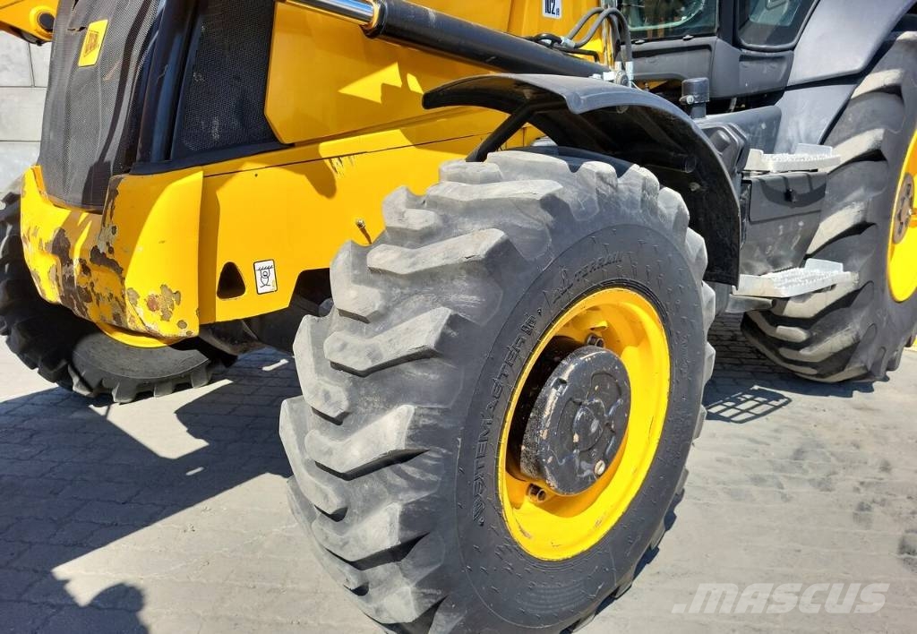 JCB 3 CX Backhoe