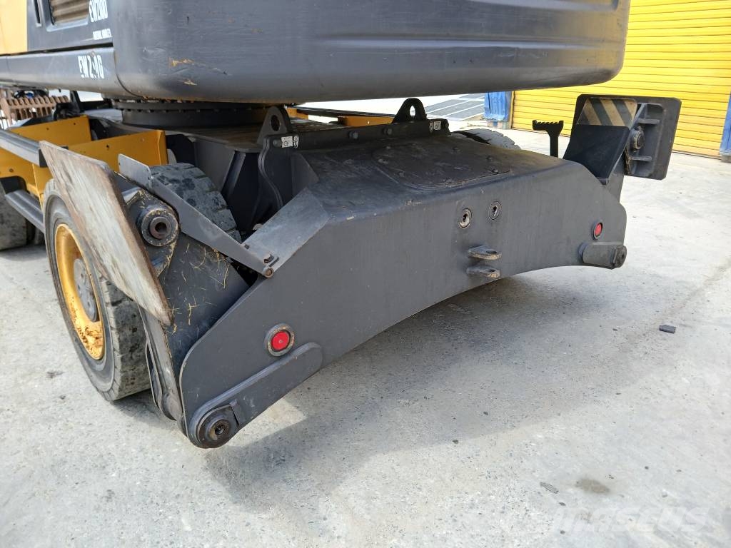 Volvo EW 210 D Excavadoras de ruedas