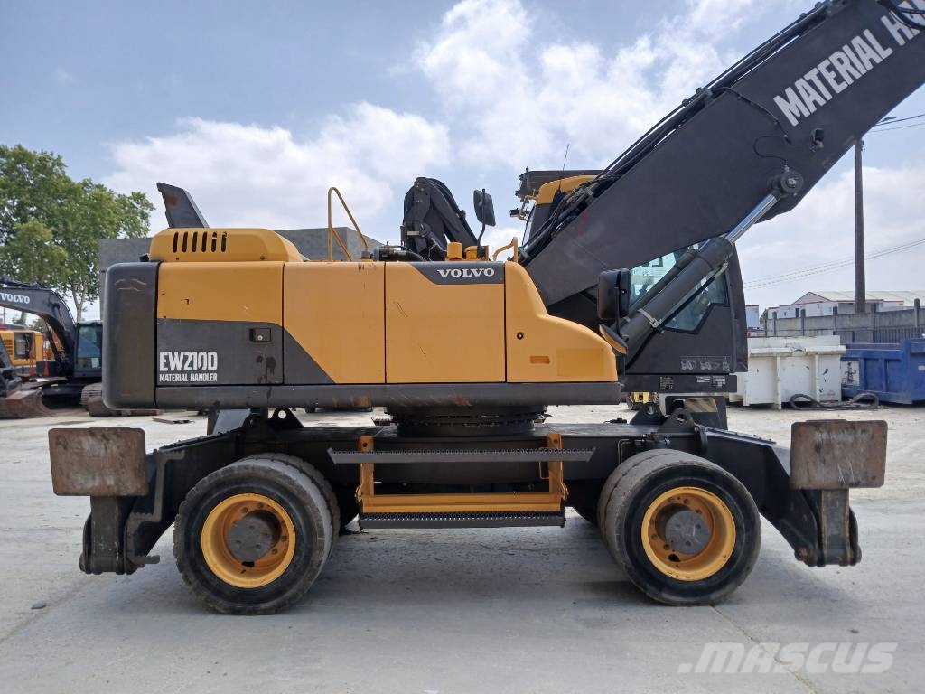 Volvo EW 210 D Excavadoras de ruedas