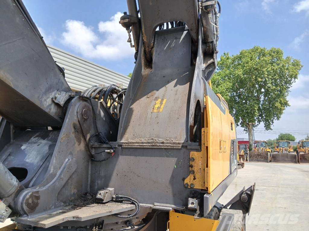 Volvo EW 210 D Excavadoras de ruedas