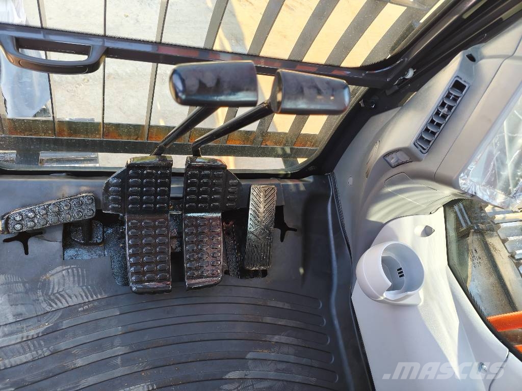 Hitachi ZX350 Bageri gusjeničari
