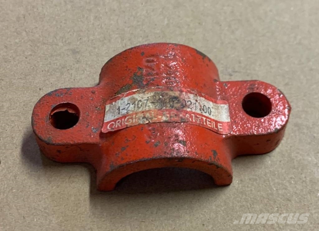 Deutz-Fahr Bearing support 06256684, 6256684, 0625 6684 履带、链条和底盘