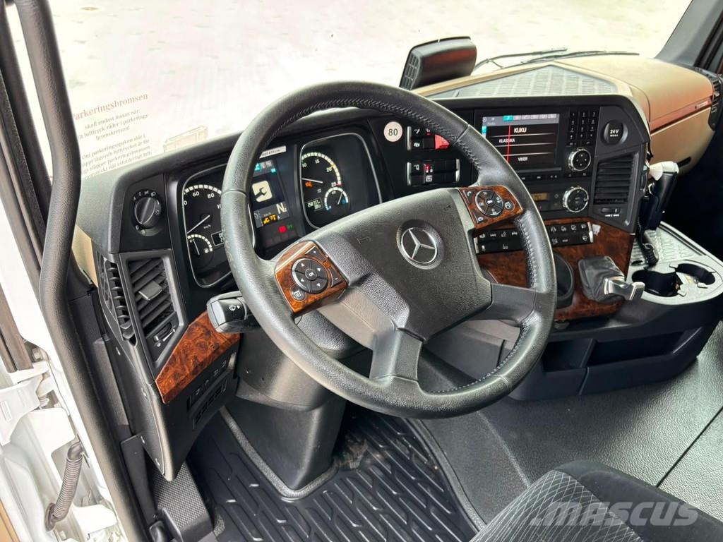 Mercedes-Benz Actros 2551 6x2 ADR / STREAMSPACE Containerwagen