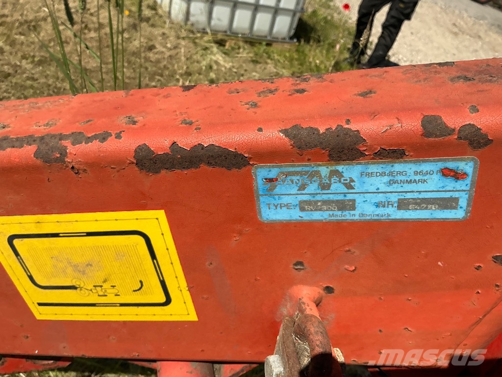 Fransgård RV 300 Raker og høyvendere