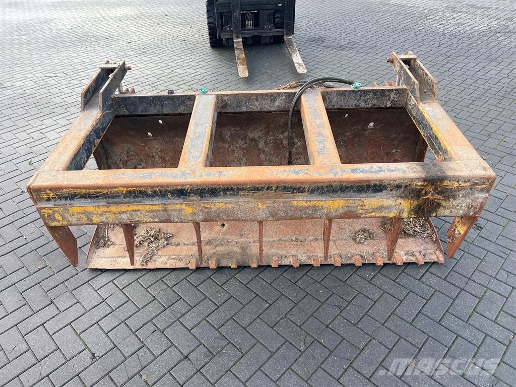 Ahlmann AZ9/AZ10-Silage cutter/Silageschneider/Pelikaanbak Söödajagajad