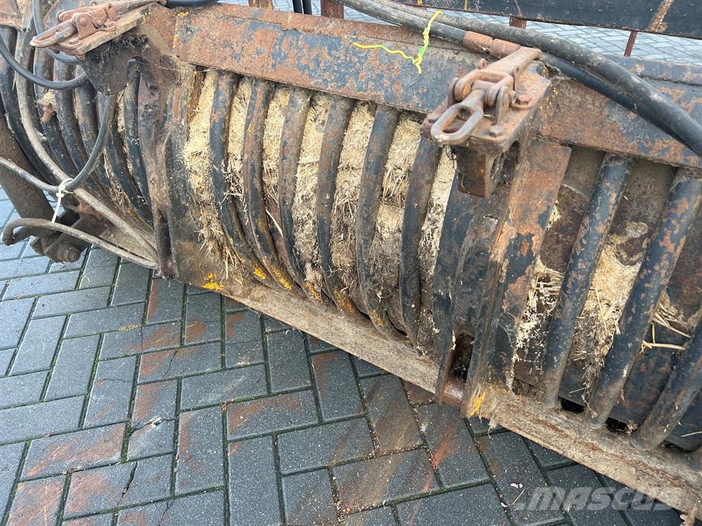 Ahlmann AZ9/AZ10-Silage cutter/Silageschneider/Pelikaanbak Söödajagajad