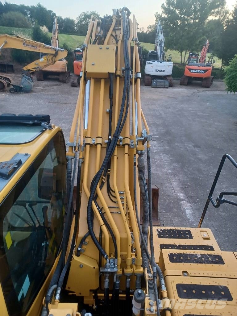 Komatsu PC 210 LCi-11 / Komatsu PC 210 LC-11 Rupsgraafmachines