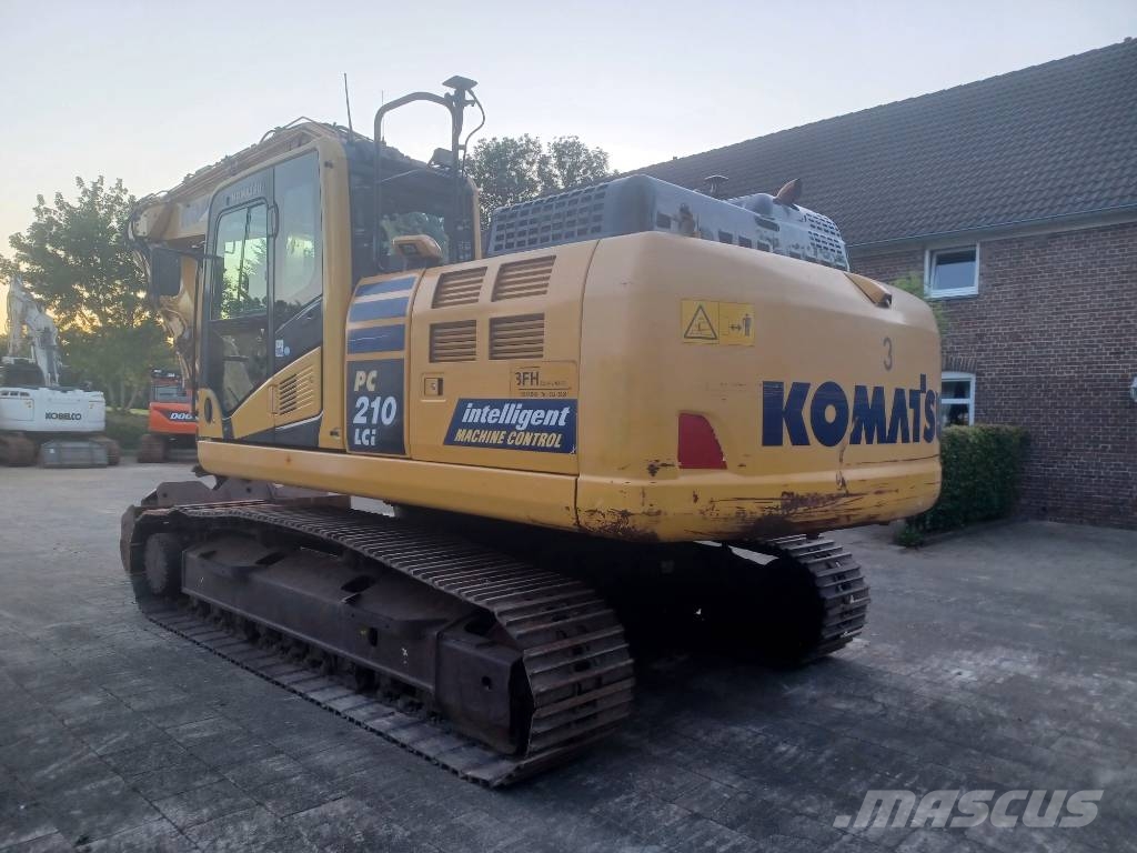 Komatsu PC 210 LCi-11 / Komatsu PC 210 LC-11 Rupsgraafmachines