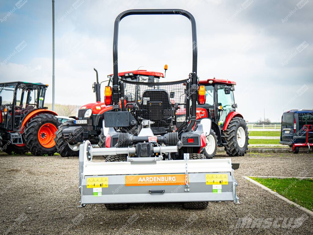 Yanmar SA221 Трактора