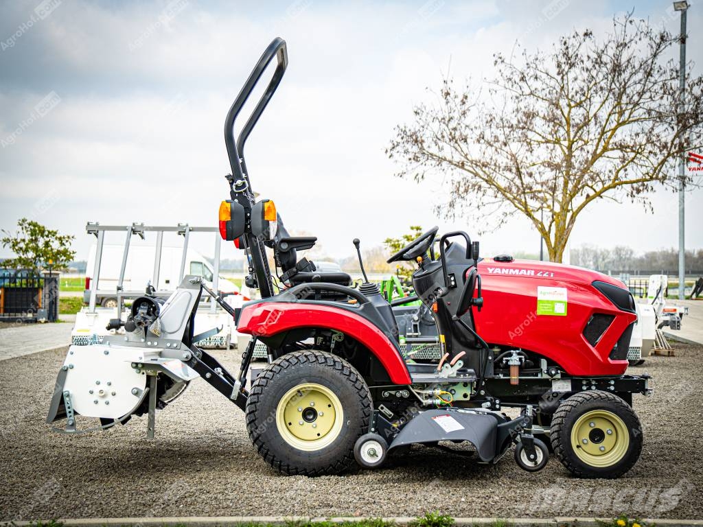 Yanmar SA221 Трактора