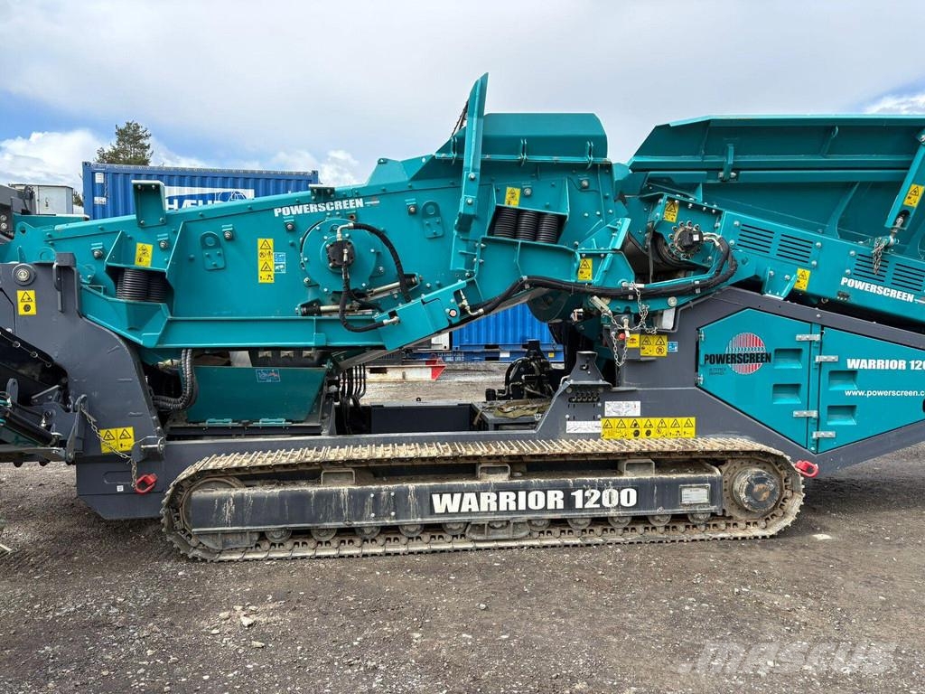 Powerscreen Warrior 1200 Sieb- und Brechanlagen