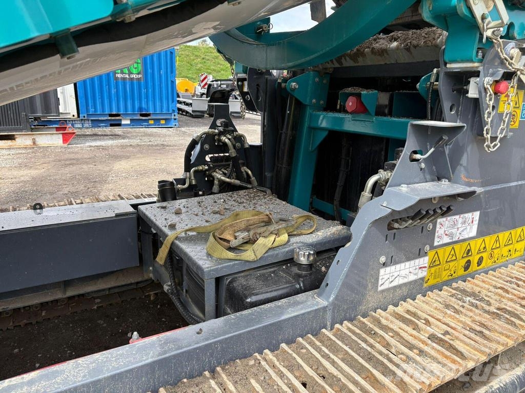 Powerscreen Warrior 1200 Sieb- und Brechanlagen
