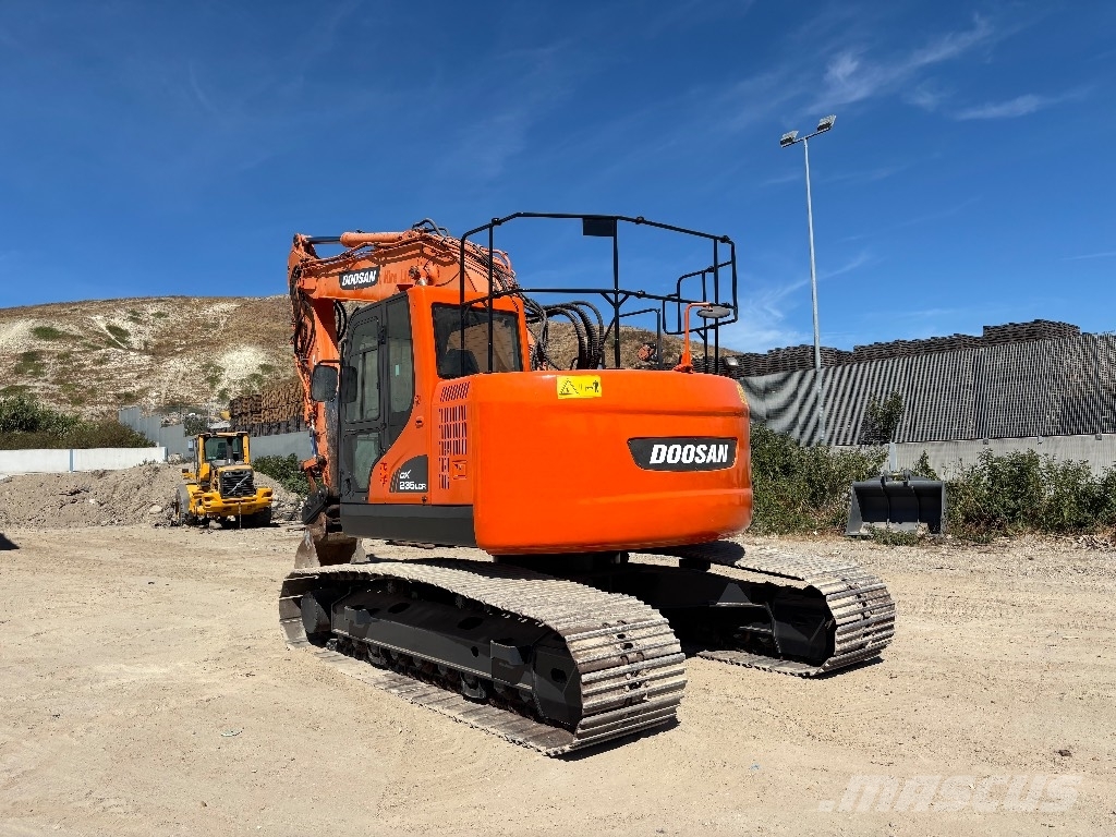 Doosan DX 235 LCR Escavadeiras de esteiras