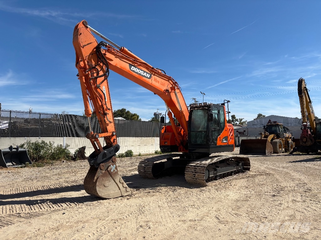 Doosan DX 235 LCR Escavadeiras de esteiras