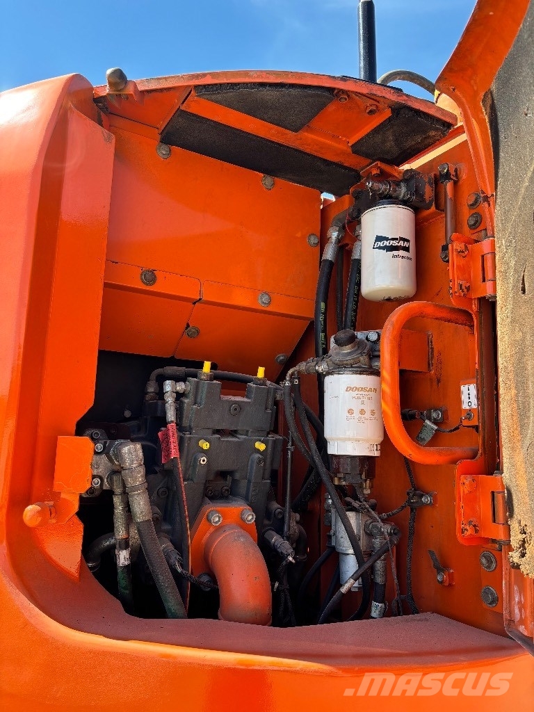 Doosan DX 235 LCR Escavadeiras de esteiras