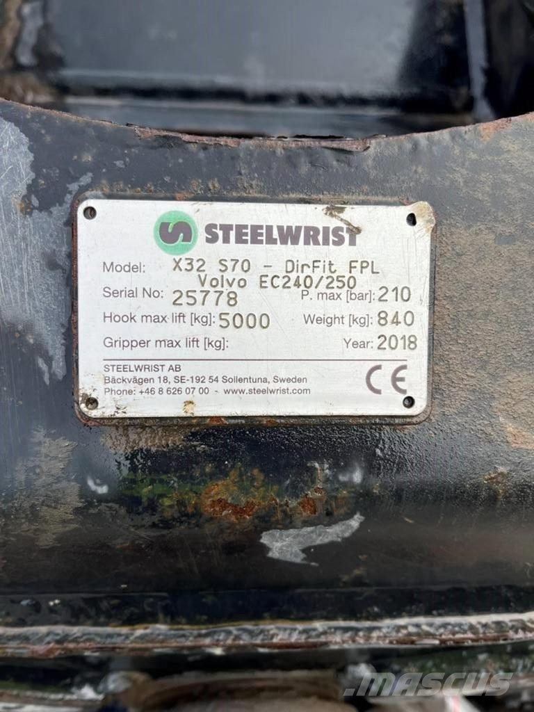 Steelwrist X32 Volteadoras