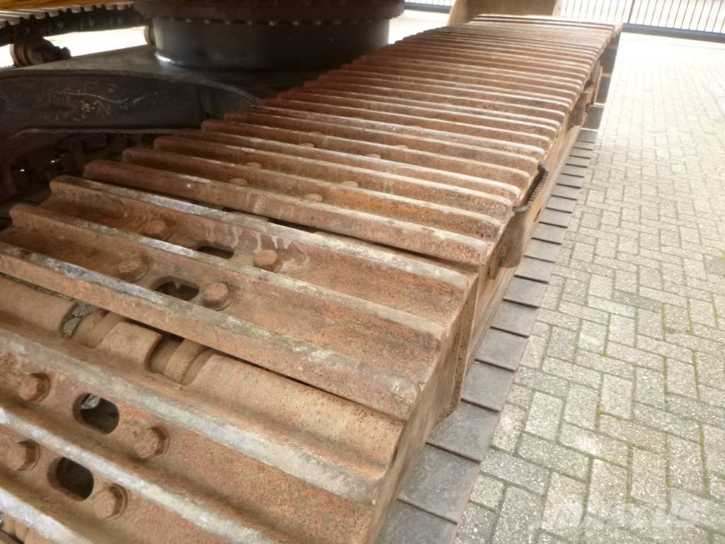 JCB JS360LCT4 Rupsgraafmachines