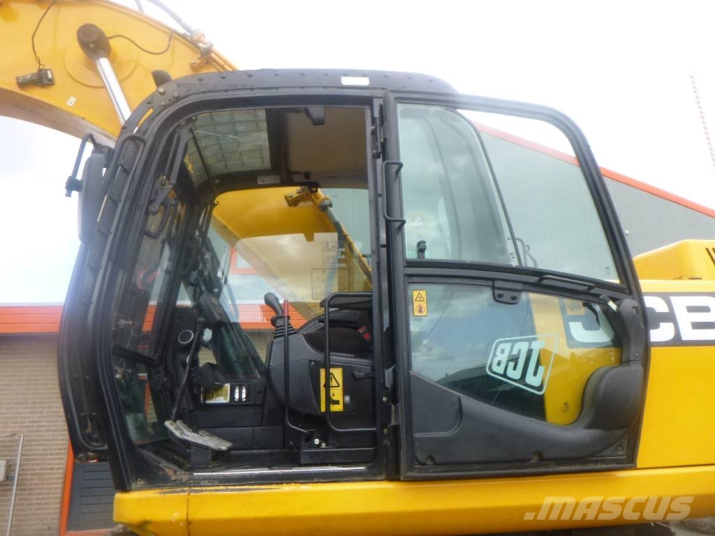 JCB JS360LCT4 Rupsgraafmachines
