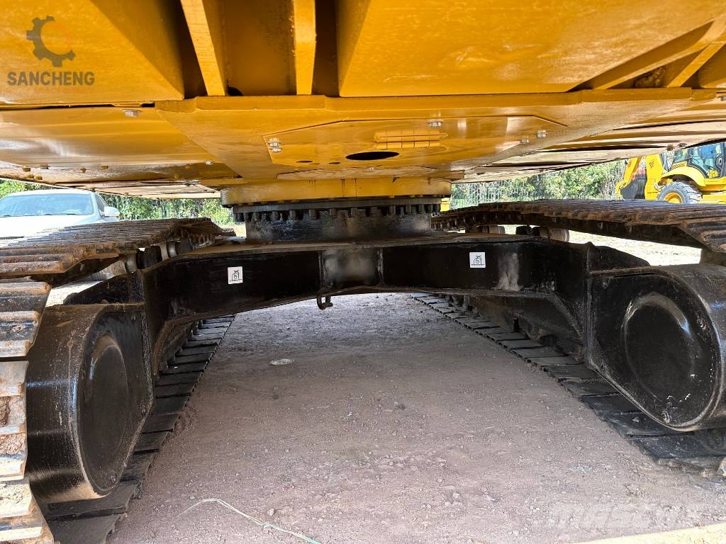 CAT 320B Bagri goseničarji
