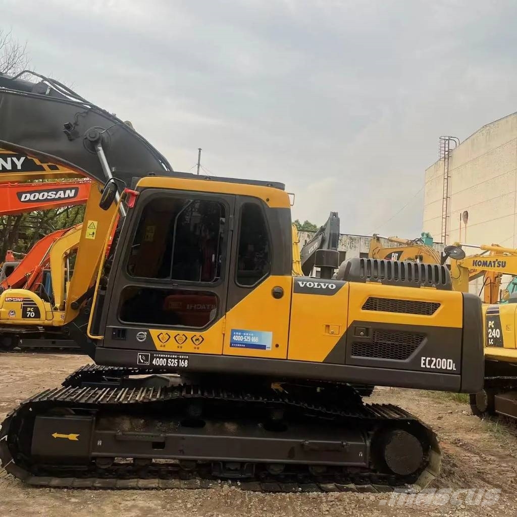 Volvo EC200D Raupenbagger