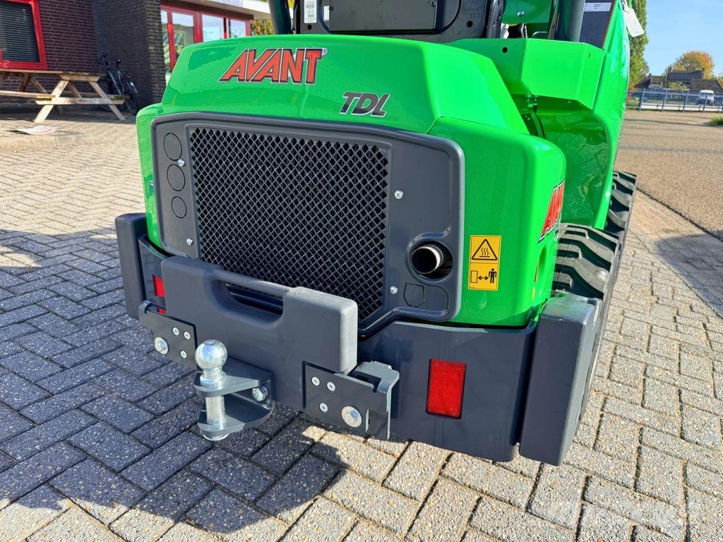 Avant 423 TDL Shovel Wielladers