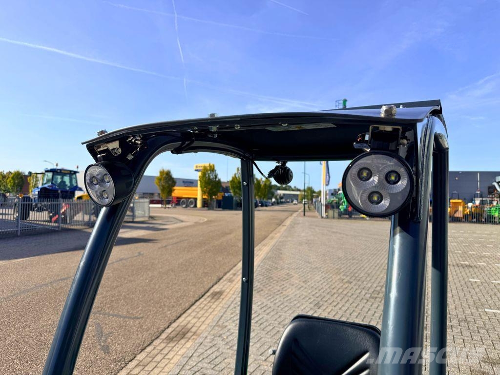 Avant 423 TDL Shovel Wielladers