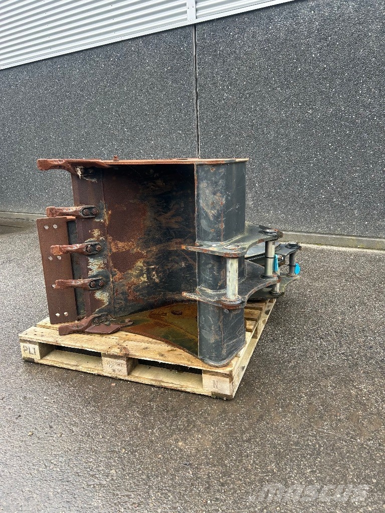 JCB Skovlsæt Lopaty