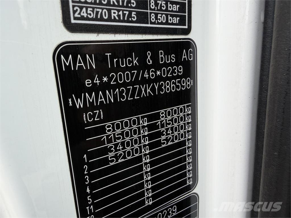 MAN TGL 8.220 4X2 na prepravu automobilov VIN 598 Camiones portacoches