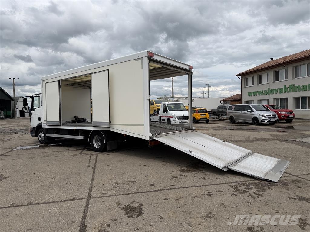 MAN TGL 8.220 4X2 na prepravu automobilov VIN 598 Camiones portacoches