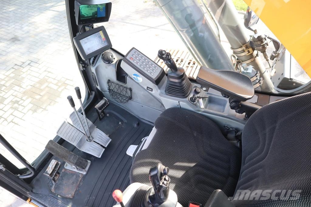 Liebherr LH30M | LH 30 M | OILQUICK | SORTING GRAB Materialehåndteringsmaskiner